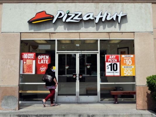 Pizza Hut to sell gluten-free pizza | wcnc.com