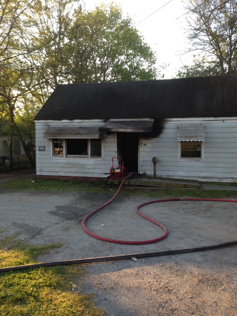 Victim suffers burns, smoke inhalation in Gastonia house fire