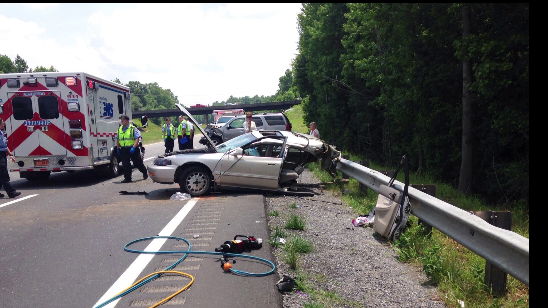 Pregnant woman's car cut in half in Gaston wreck