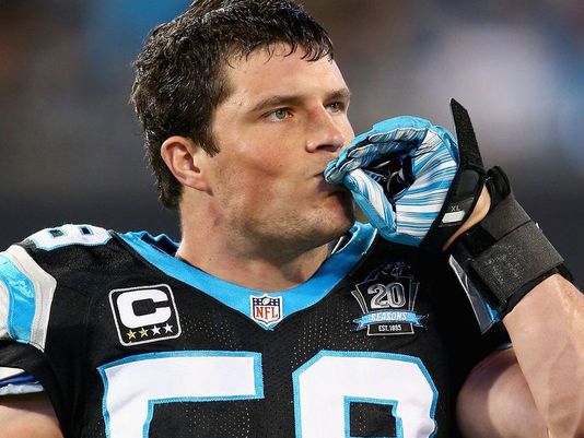 Panthers Sign Luke Kuechly To Extension