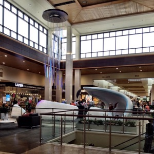 SouthPark Mall replaces Christmas tree with glacier