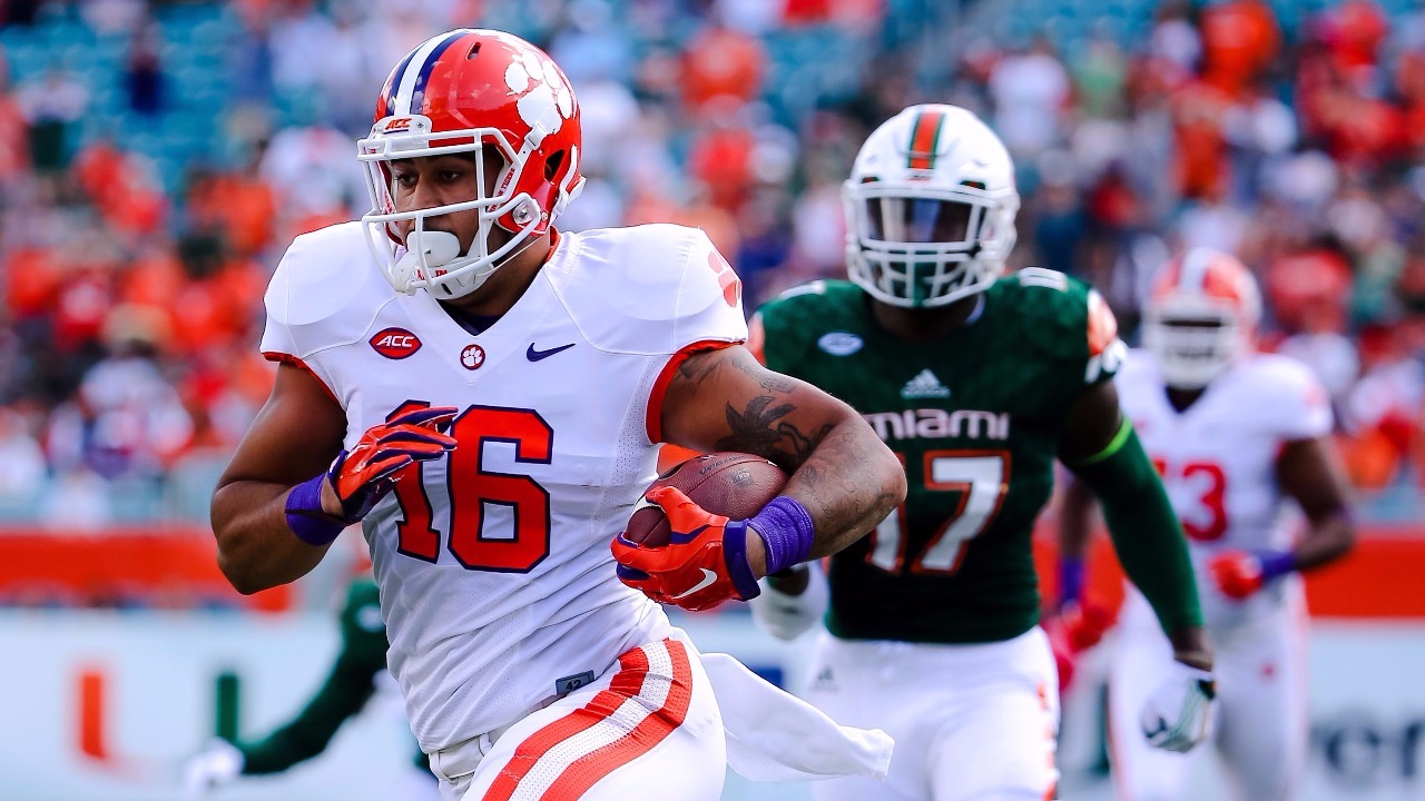 Clemson Football: Dwayne Allen will represent Tigers in the Super Bowl