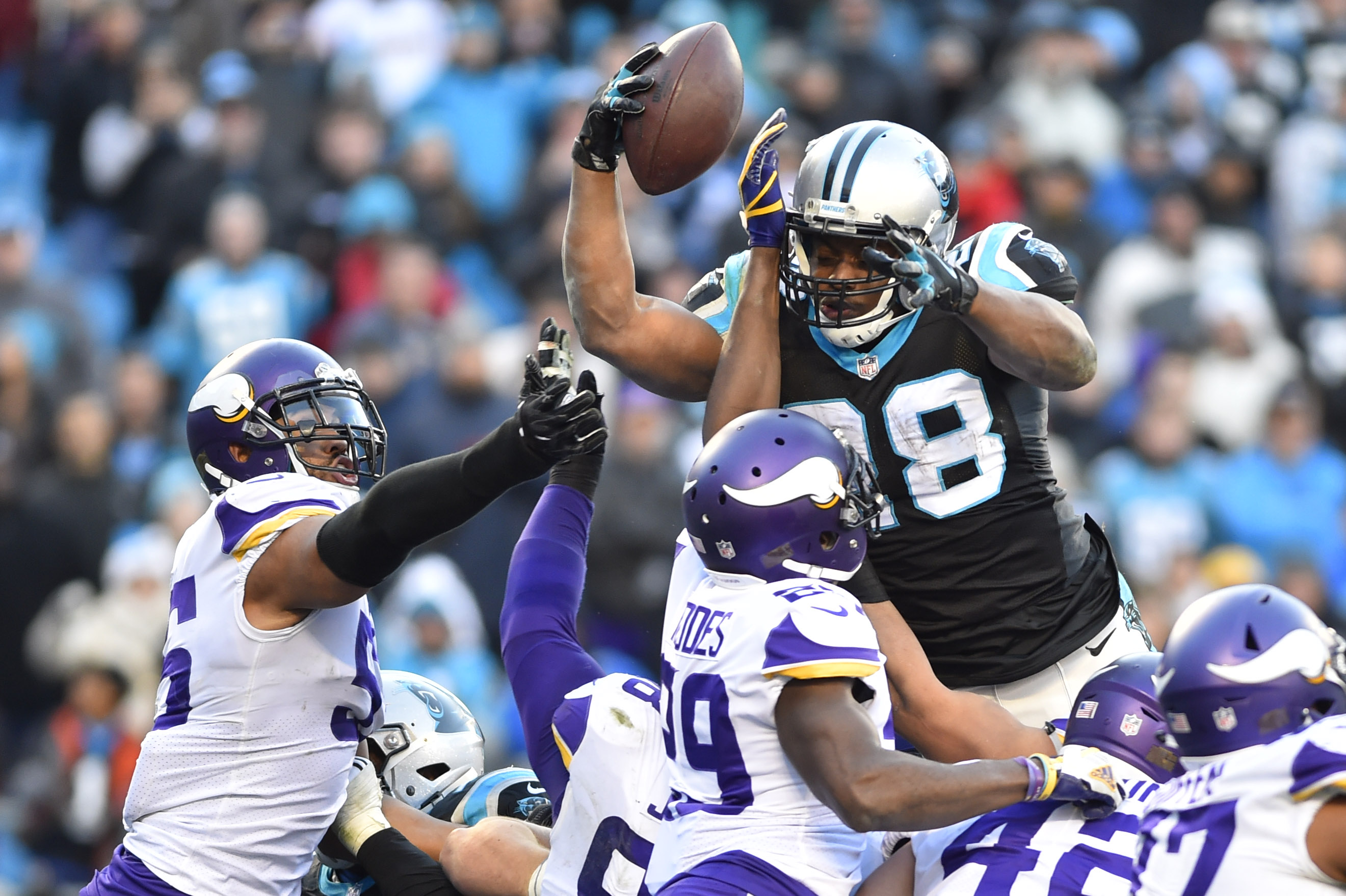 Panthers-Vikings NFL game score, updates and how to watch